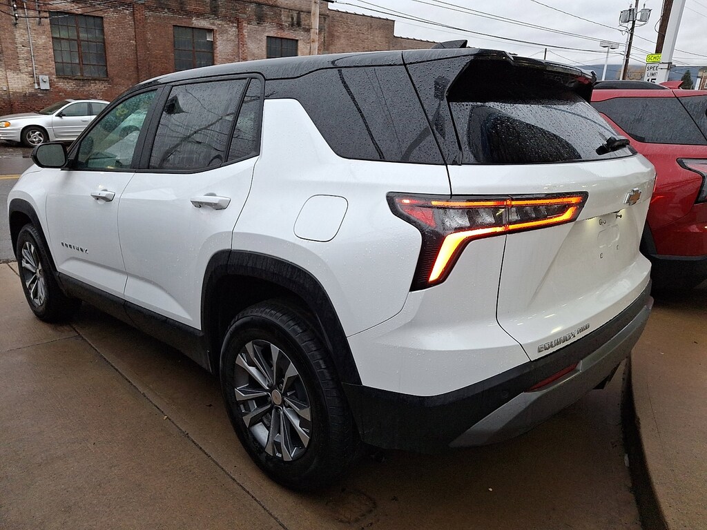 New 2026 Chevrolet Equinox AWD LT SUV