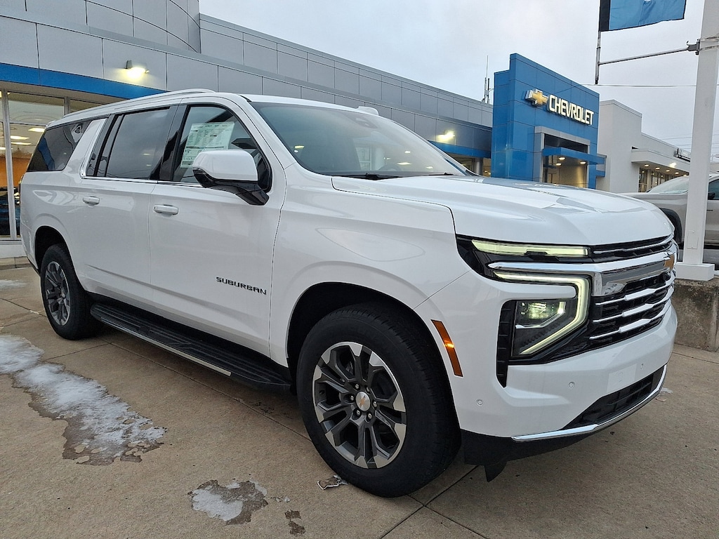 New 2026 Chevrolet Suburban LT SUV