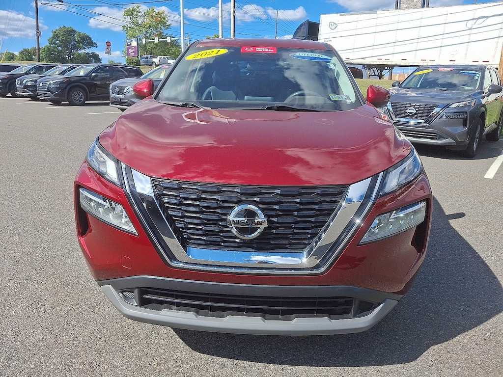 Certified 2021 Nissan Rogue SV SUV