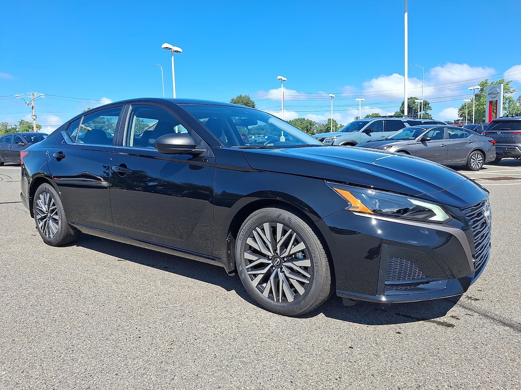 New 2026 Nissan Altima SV Sedan