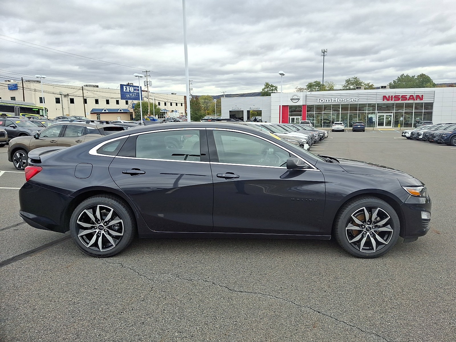 2023 Chevrolet Malibu RS - Photo 7