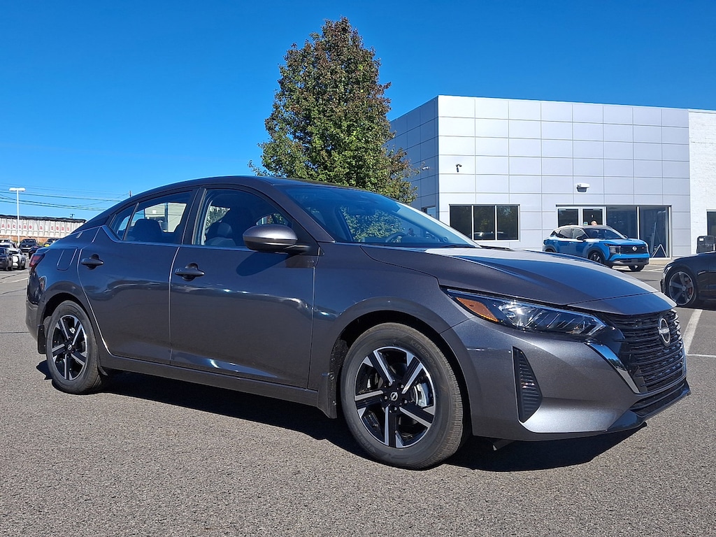 New 2025 Nissan Sentra SV Sedan
