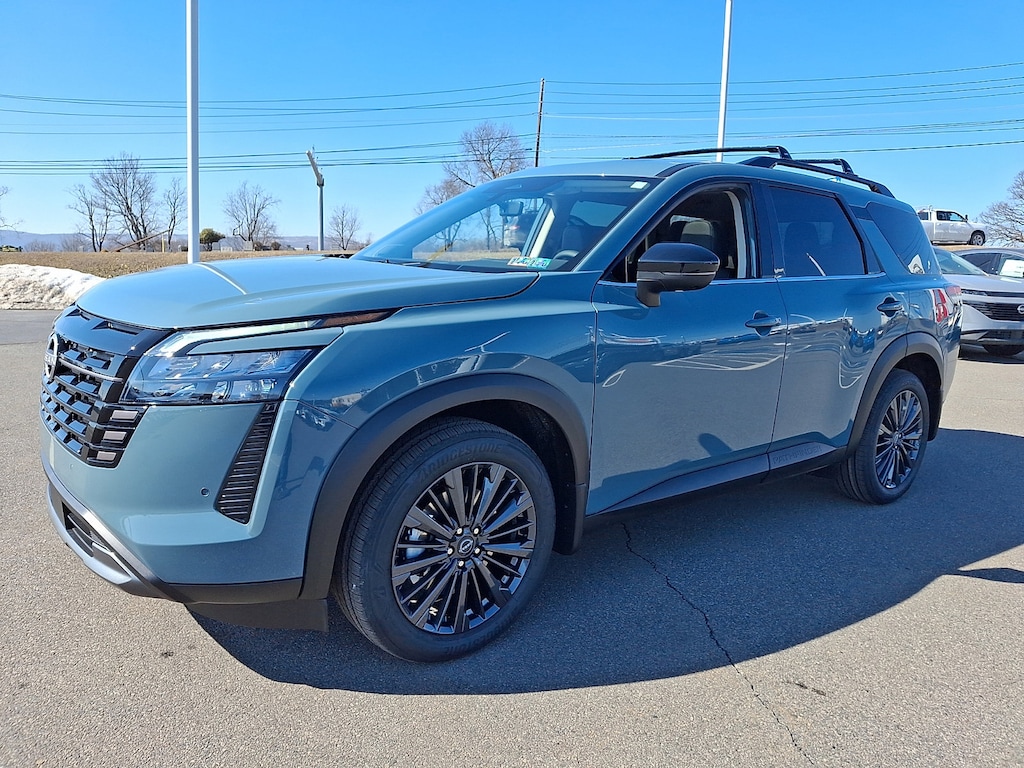 New 2026 Nissan Pathfinder SL SUV