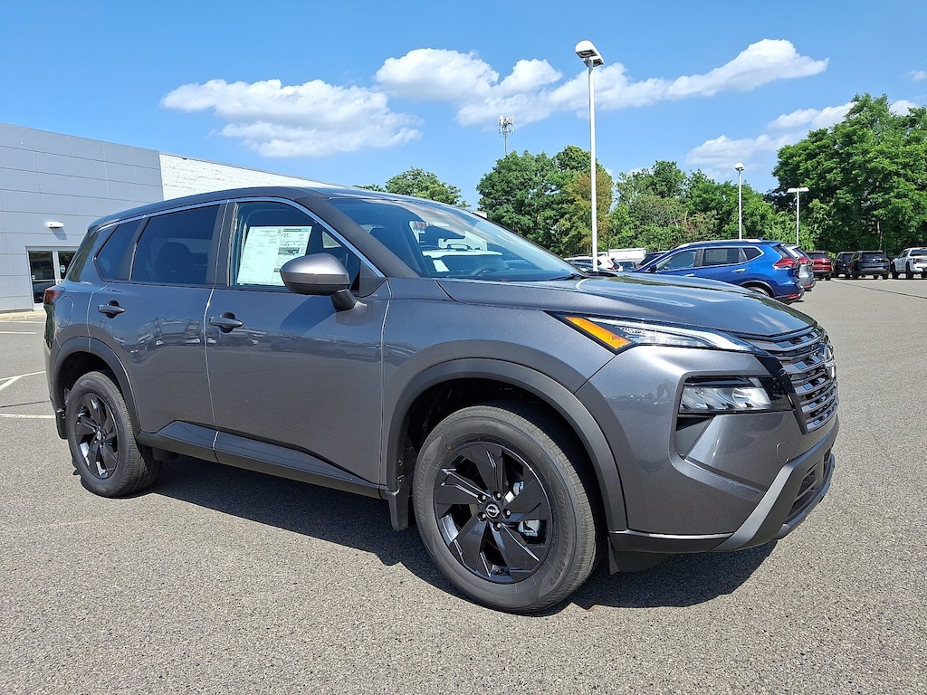 New 2026 Nissan Rogue SV SUV