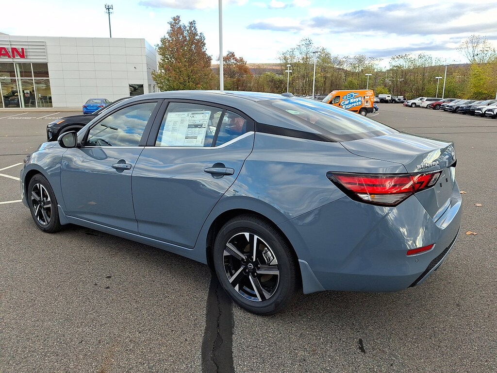 New 2025 Nissan Sentra SV Sedan
