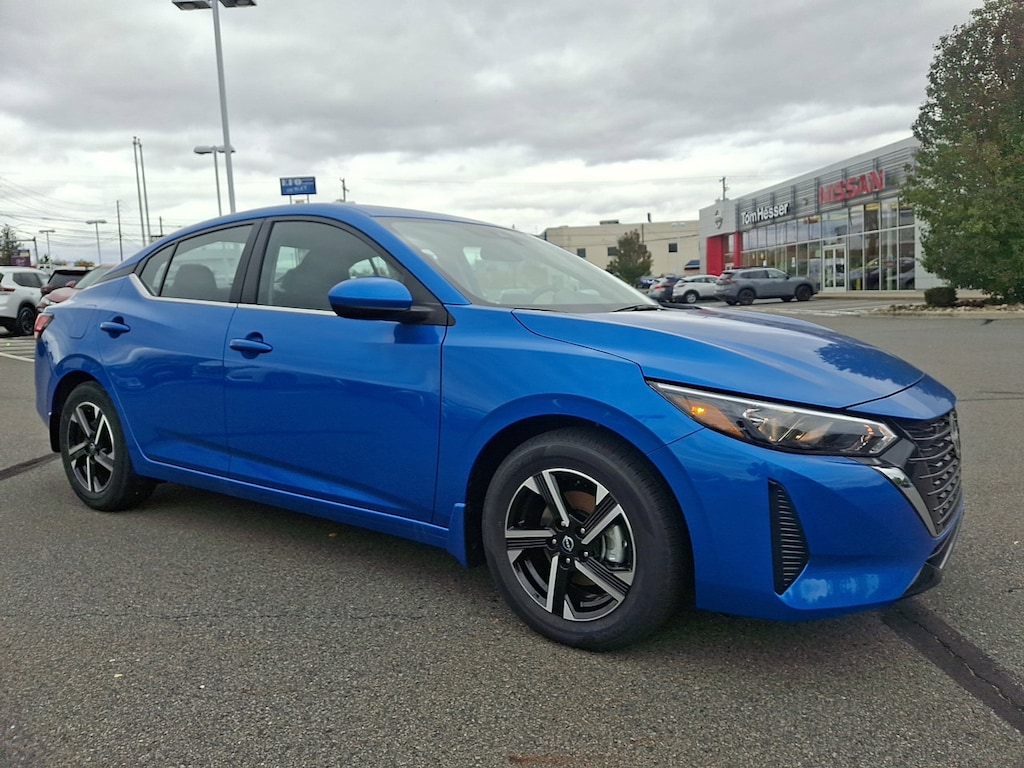 New 2025 Nissan Sentra SV Sedan