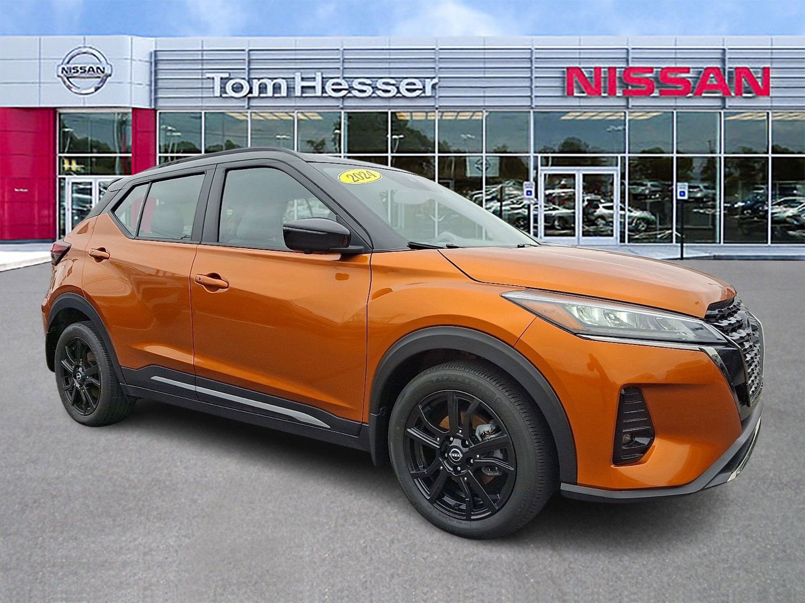 2024 Nissan Kicks SR