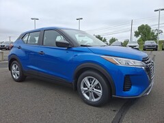 2025 Nissan Kicks Play S SUV