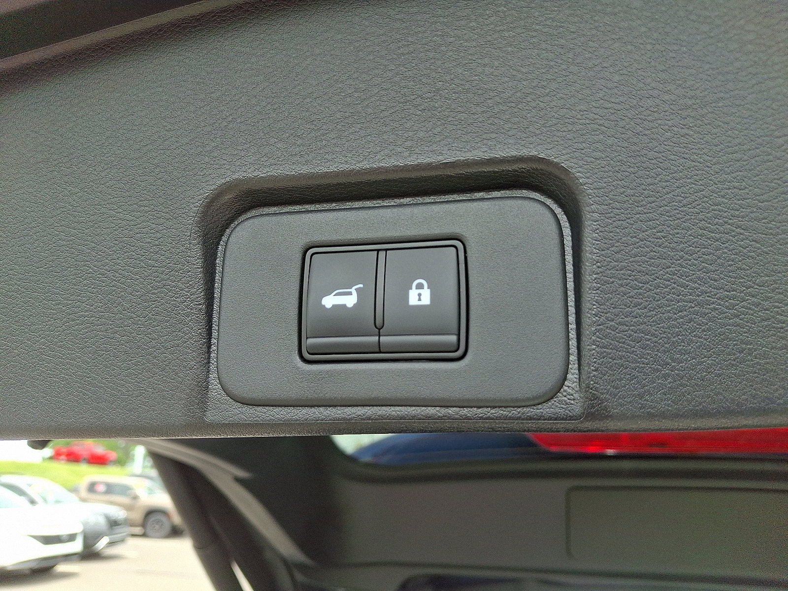 2024 Nissan Rogue SL - Photo 31