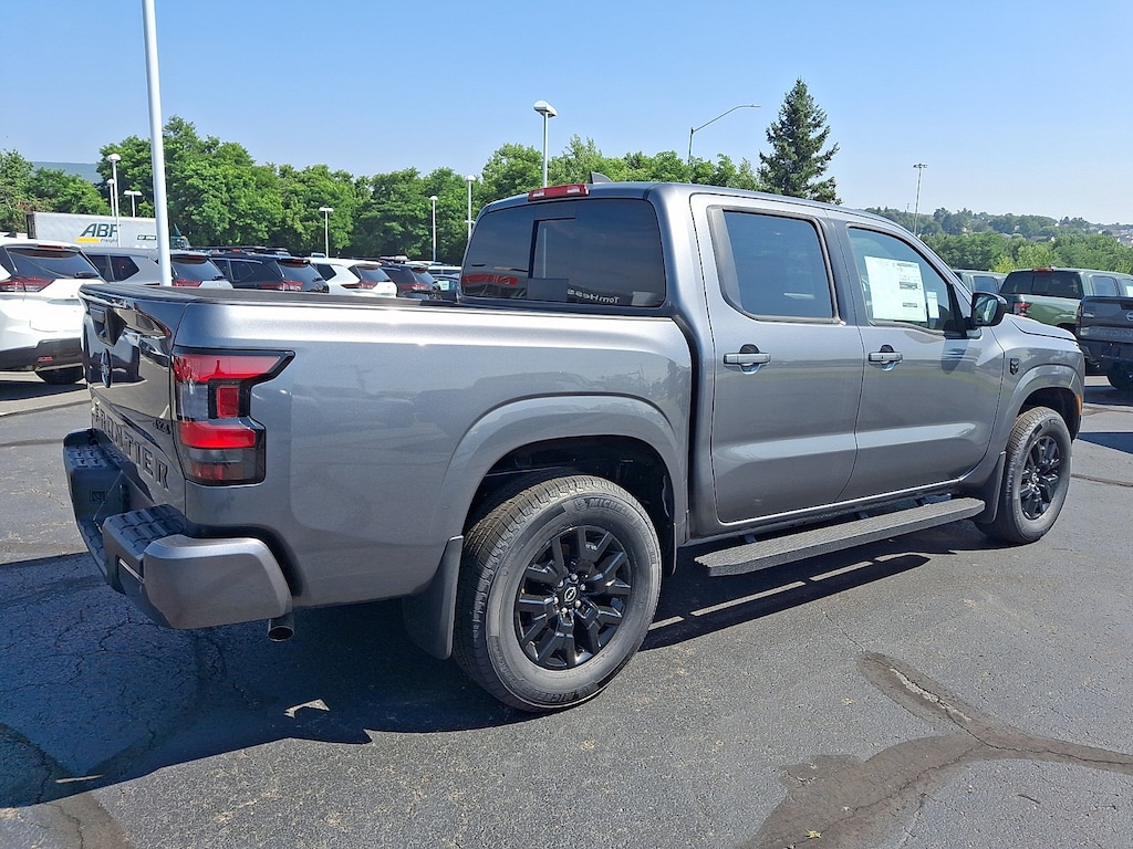 New 2026 Nissan Frontier SV Truck Crew Cab