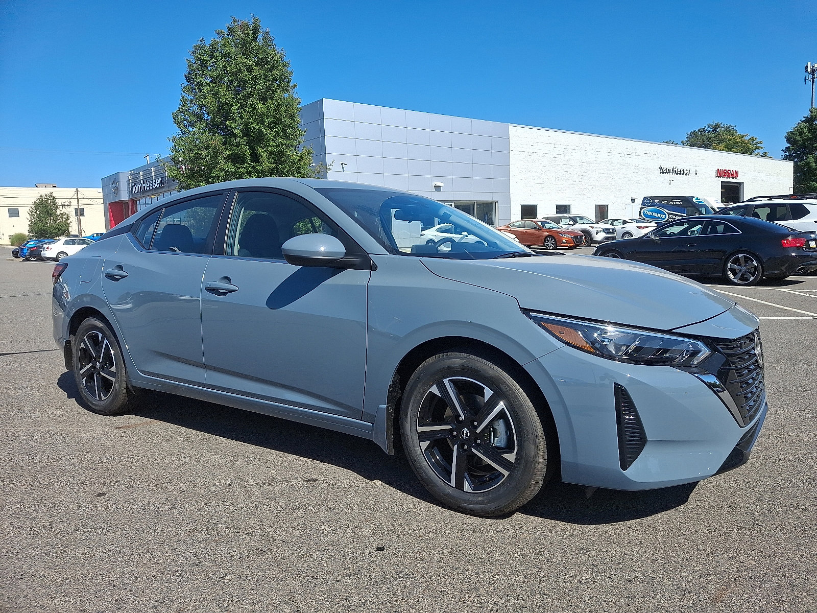 2025 Nissan Sentra SV's photo