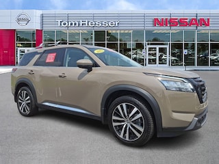 Used 2023 Nissan Pathfinder Platinum SUV For Sale in Scranton, PA