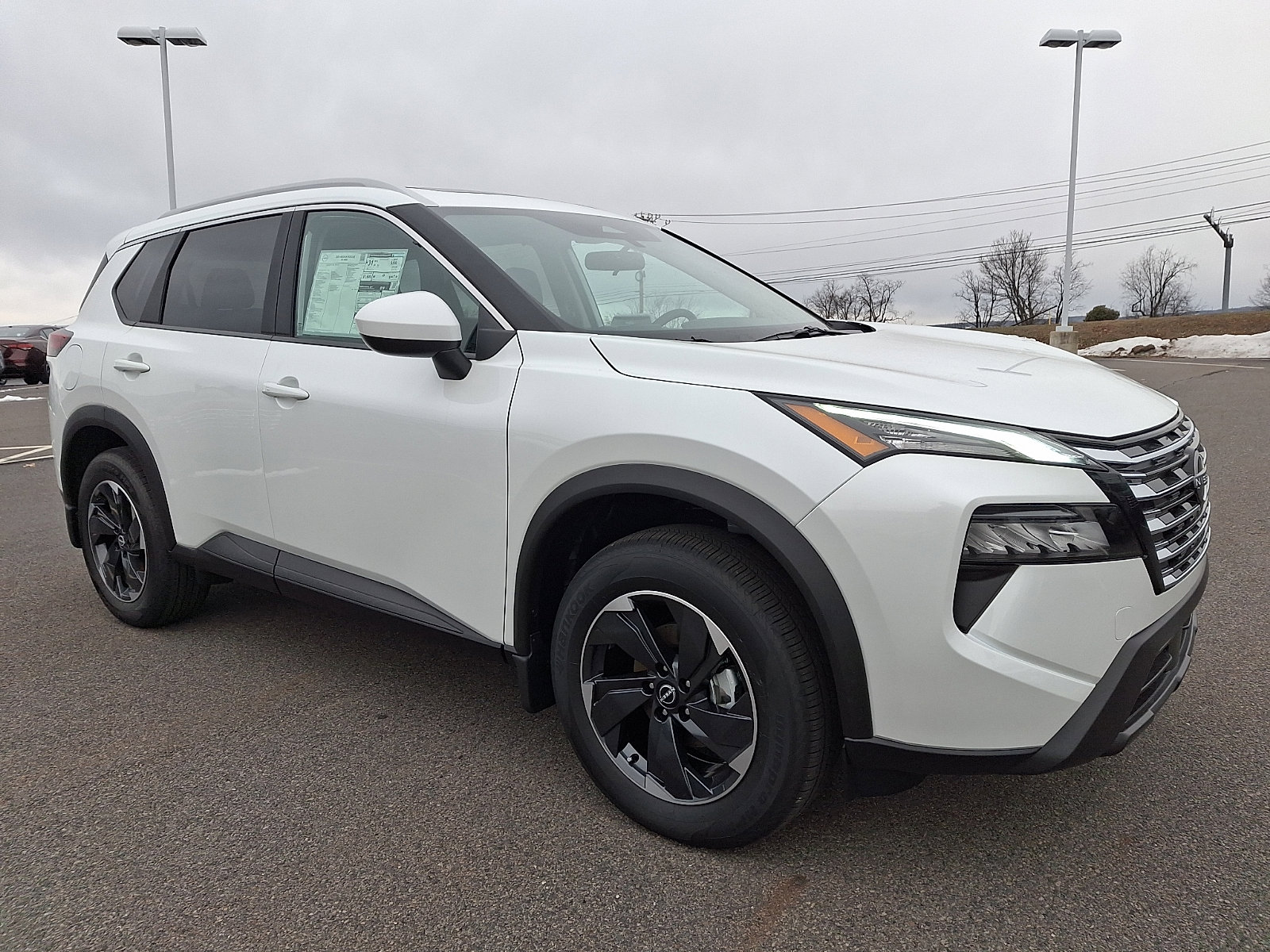 2026 Nissan Rogue SV's photo