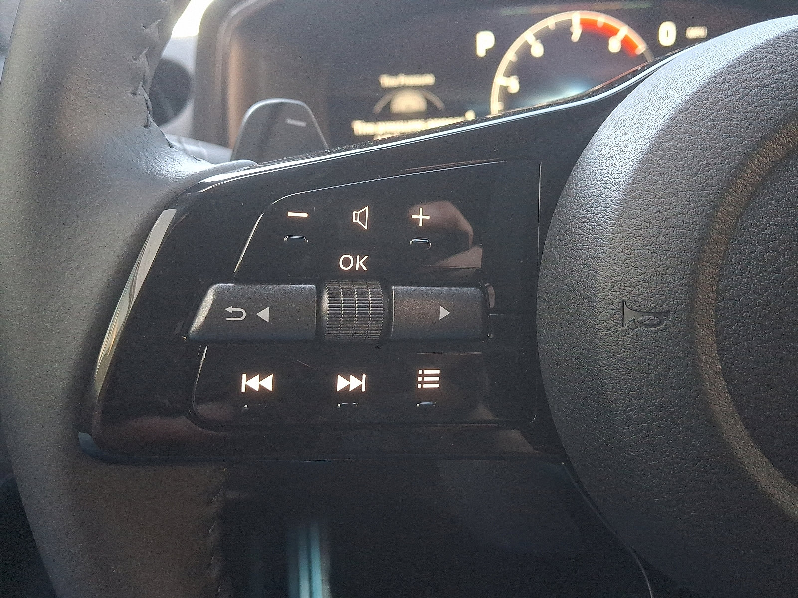 2025 Nissan Z Sport - Photo 14