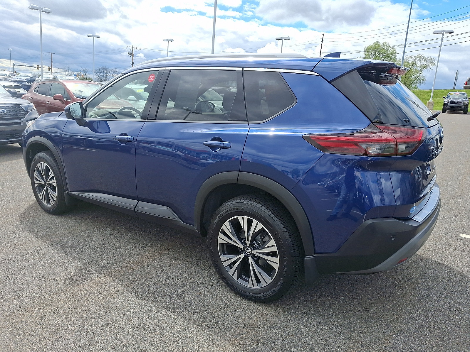 Used 2021 Nissan Rogue SV SUV