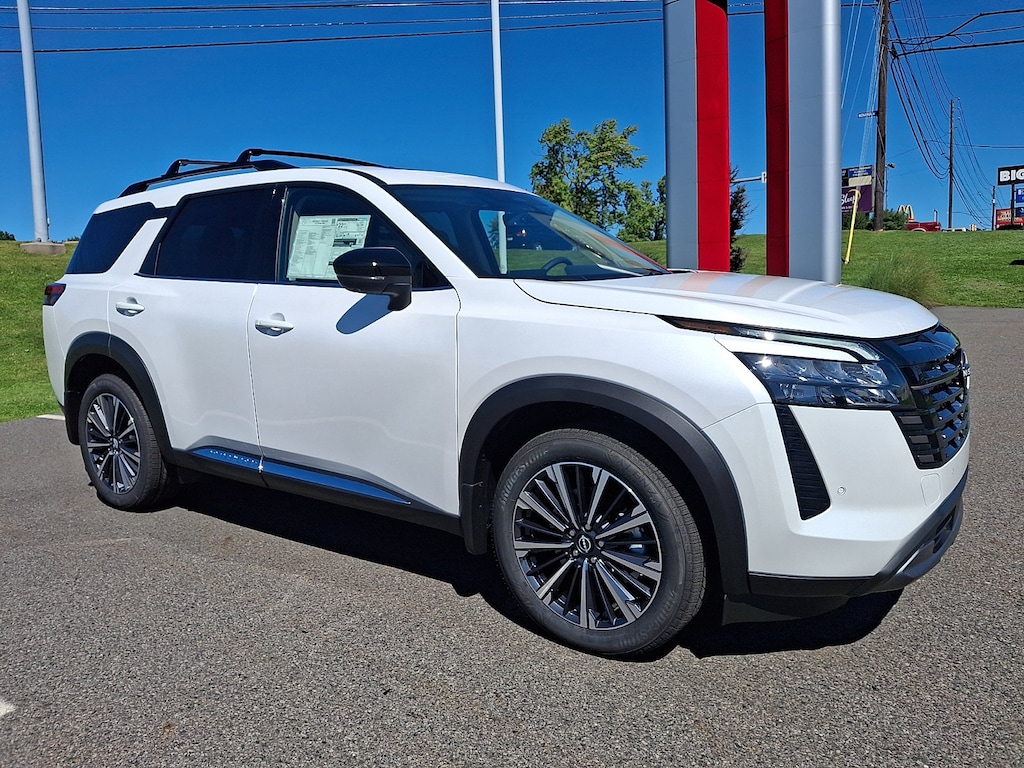 New 2026 Nissan Pathfinder Platinum SUV