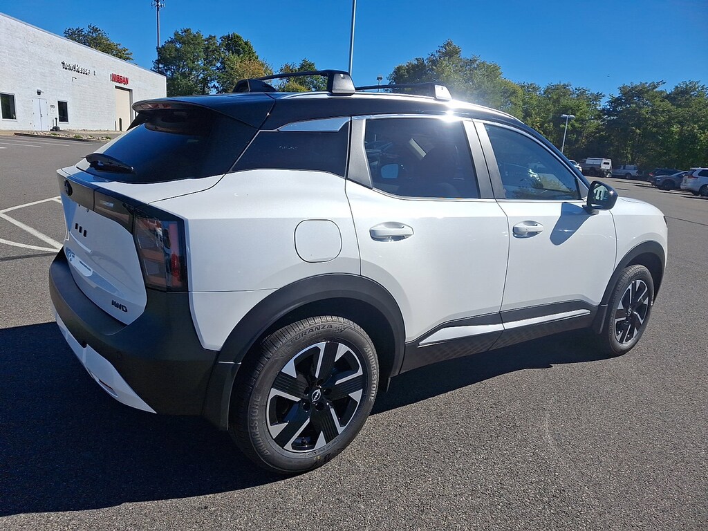 New 2026 Nissan Kicks SV SUV