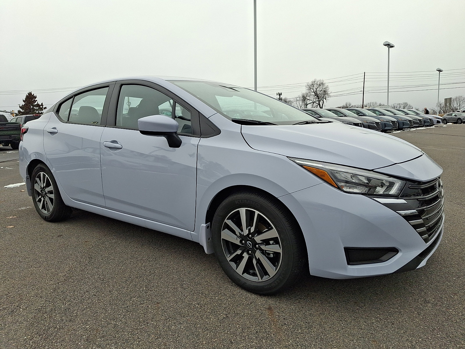 2025 Nissan Versa Sedan SV