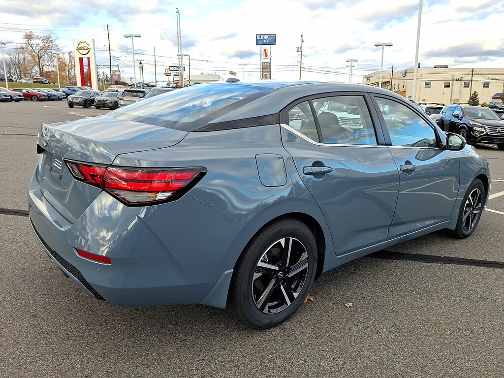 New 2025 Nissan Sentra SV Sedan