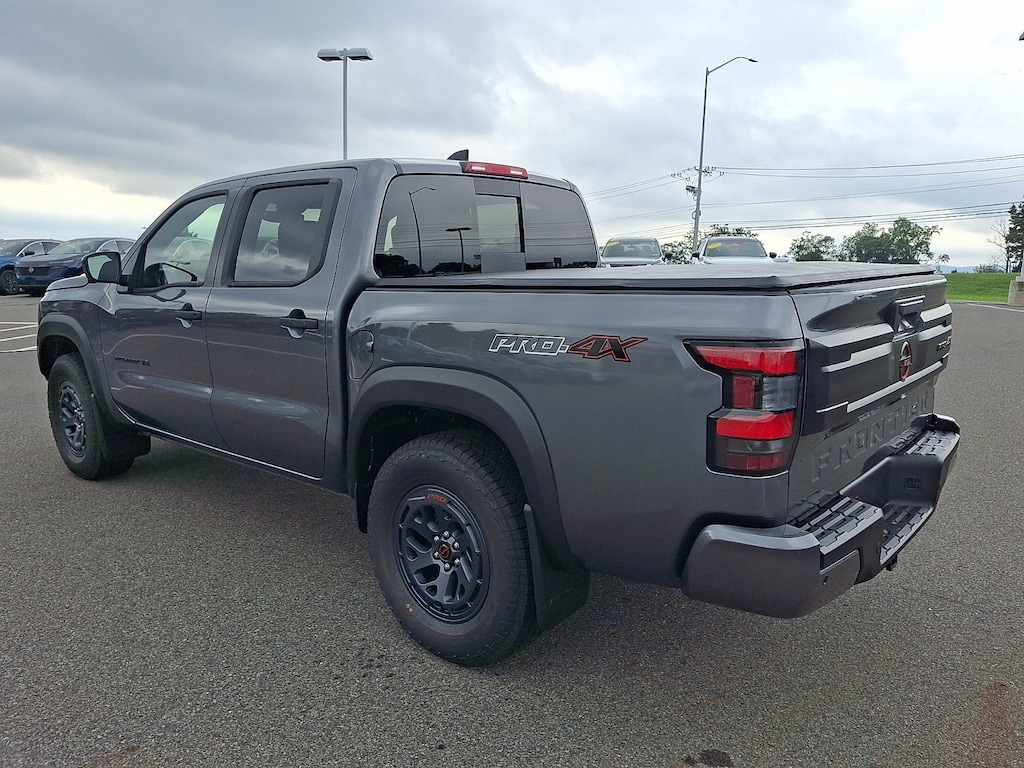 New 2027 Nissan Frontier PRO-4X Truck Crew Cab