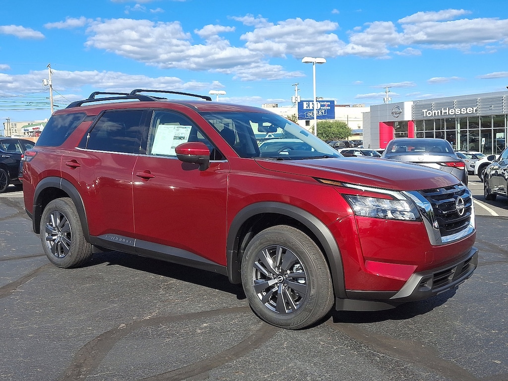 New 2025 Nissan Pathfinder SV SUV