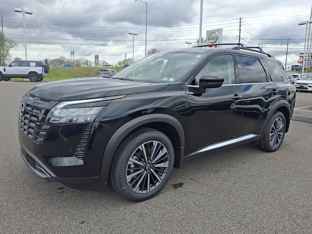 New 2026 Nissan Pathfinder Platinum SUV
