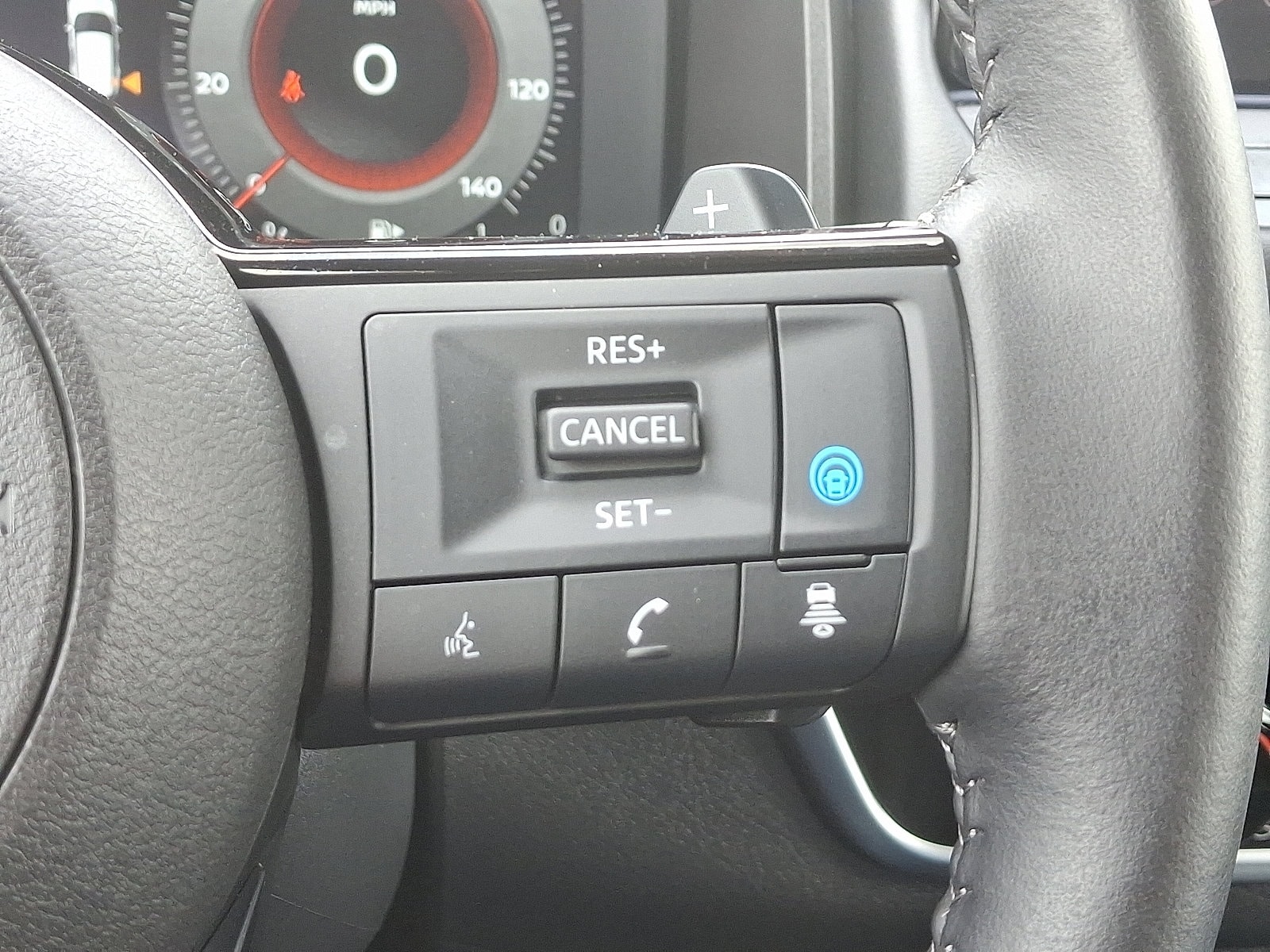 2024 Nissan Rogue SL - Photo 24