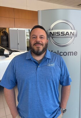 Staff member Justin Konosky from ID_91469c3320ef