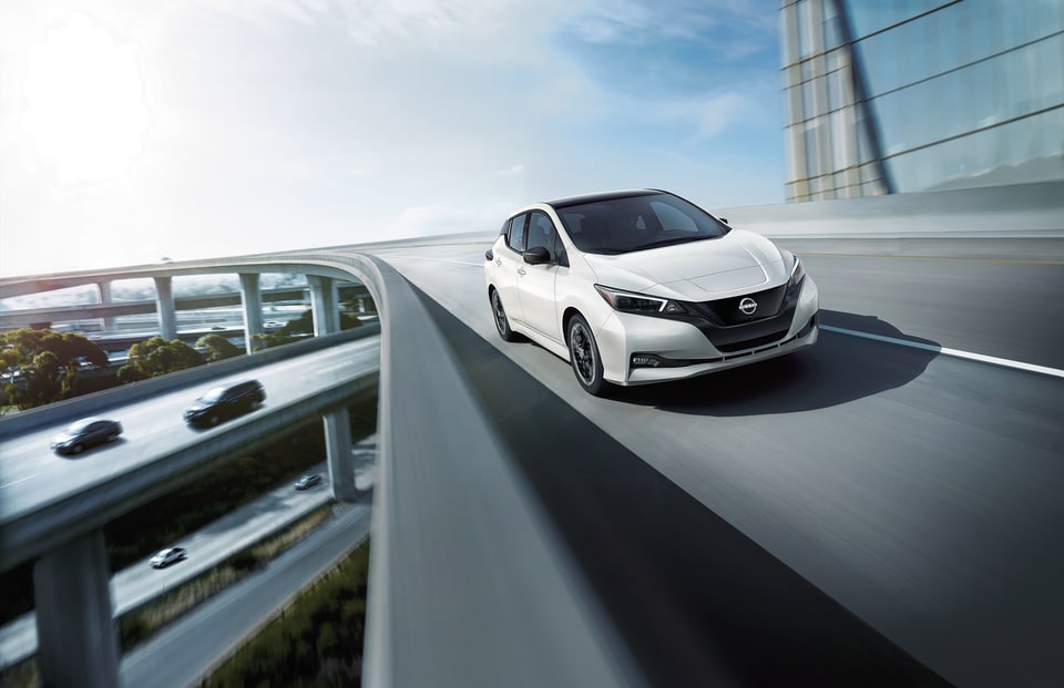  Nissan LEAF Electric Car