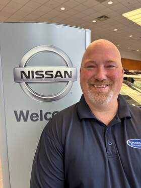 Staff member Shaun Slayton from ID_857df77b5dc4