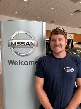 Staff member MIKE NOVAK from ID_857df77b5dc4