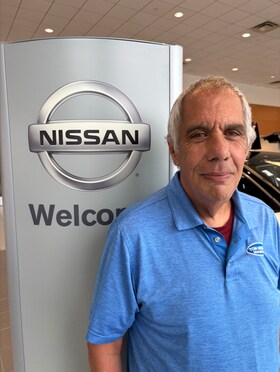 Staff member Carm Perri from ID_91469c3320ef