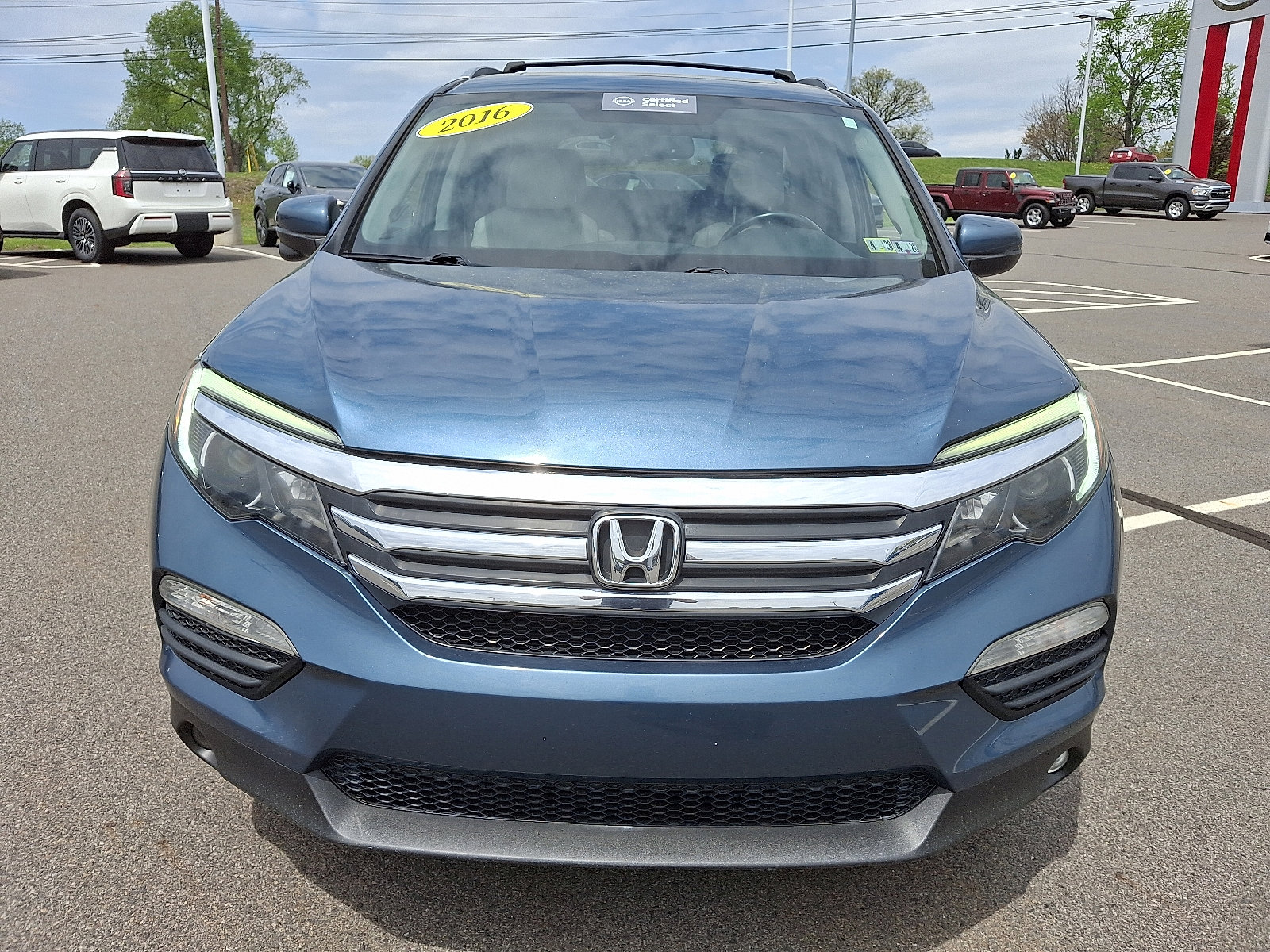 Used 2016 Honda Pilot EX-L with VIN 5FNYF6H78GB075658 for sale in Dunmore, PA