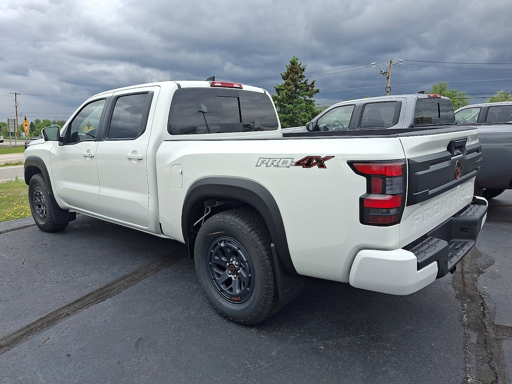 New 2026 Nissan Frontier PRO-4X Truck Crew Cab
