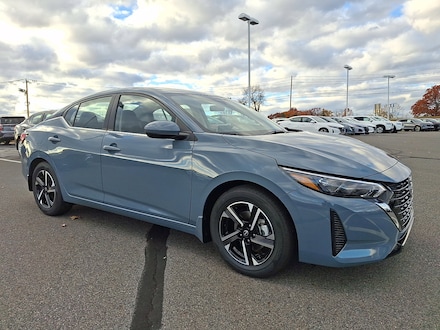2025 Nissan Sentra SV Sedan