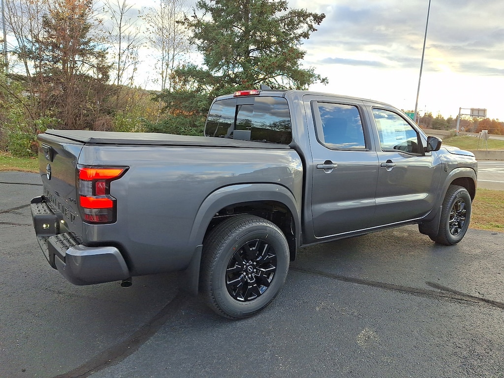 New 2026 Nissan Frontier SV Truck Crew Cab