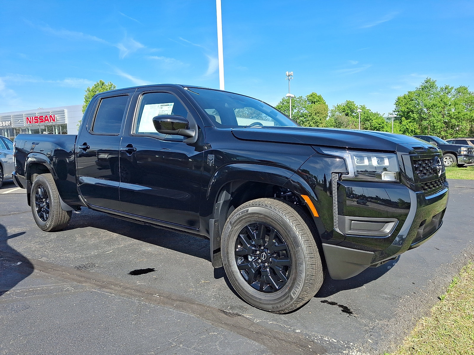 2026 Nissan Frontier SV Crew Cab 4X4 LWB's photo
