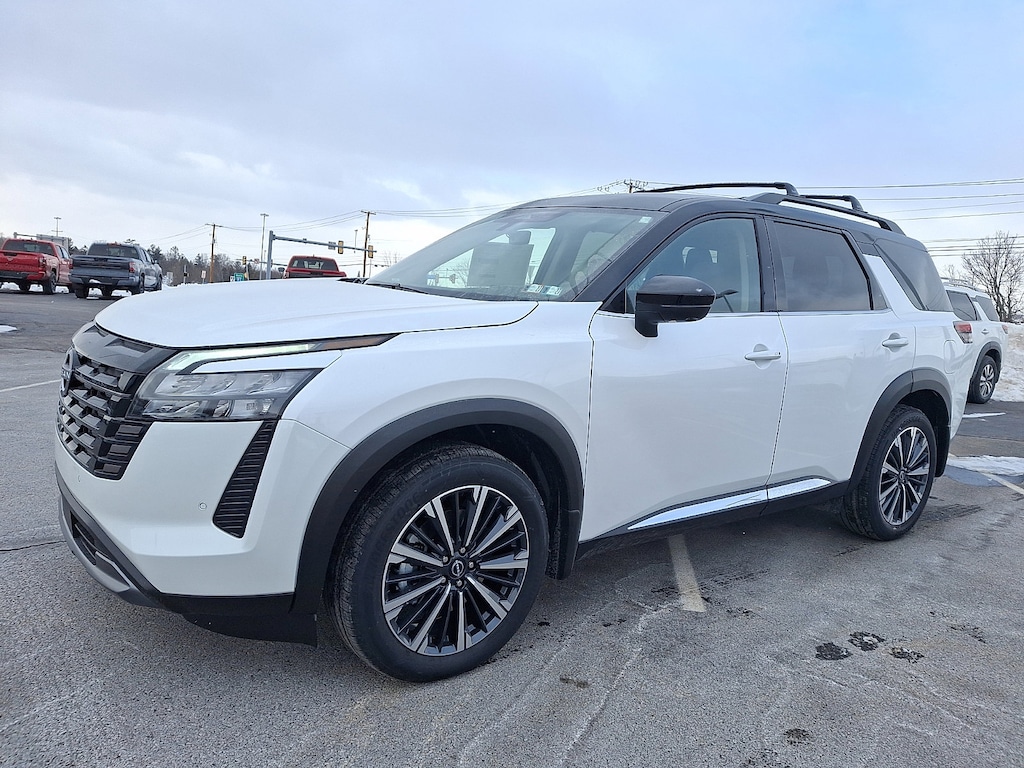 New 2026 Nissan Pathfinder Platinum SUV