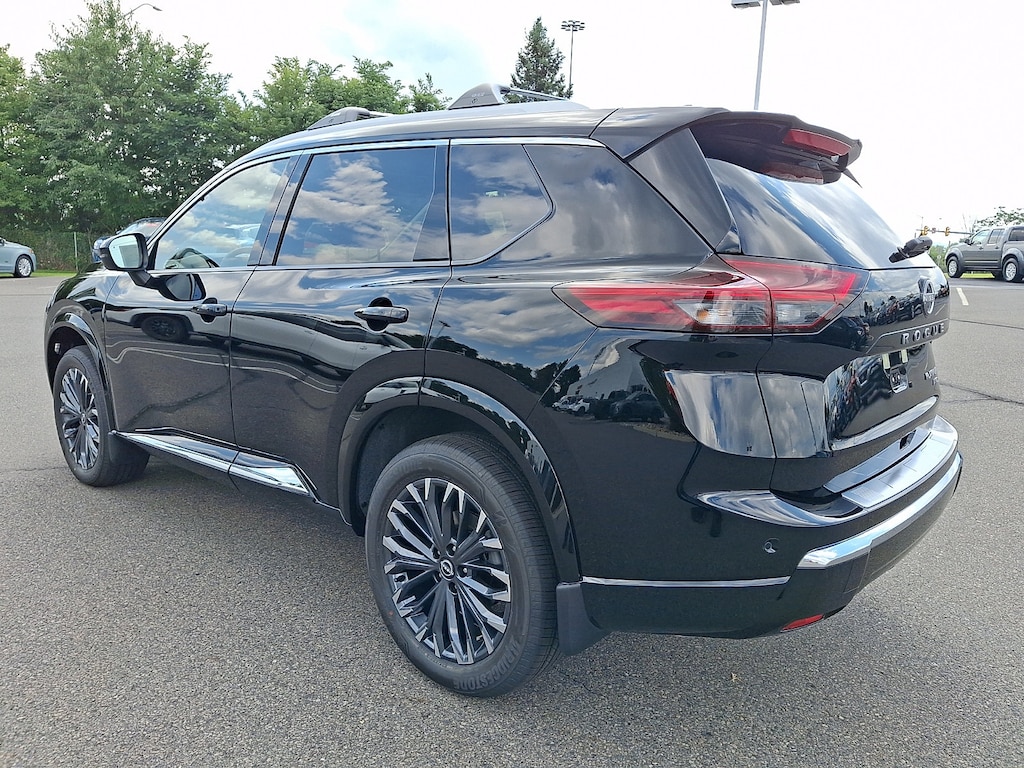 New 2026 Nissan Rogue Platinum SUV