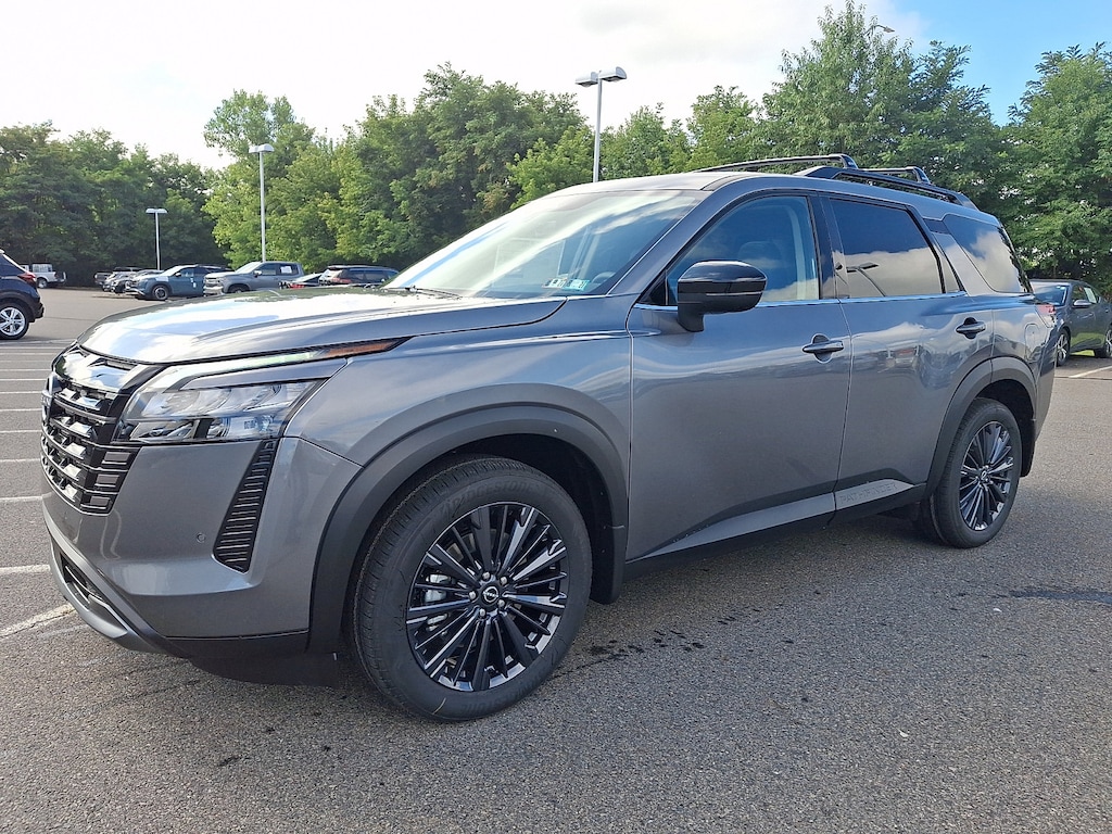 New 2026 Nissan Pathfinder SL SUV
