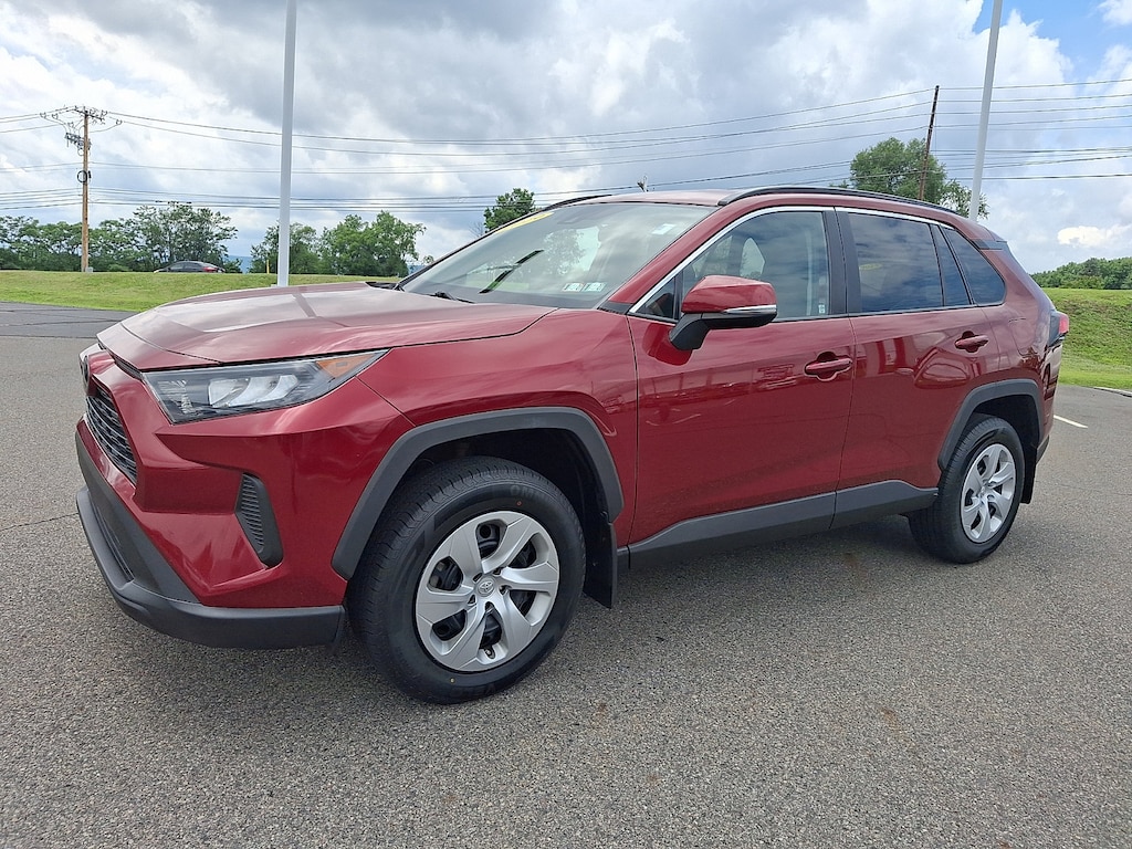Used 2019 Toyota RAV4 LE SUV