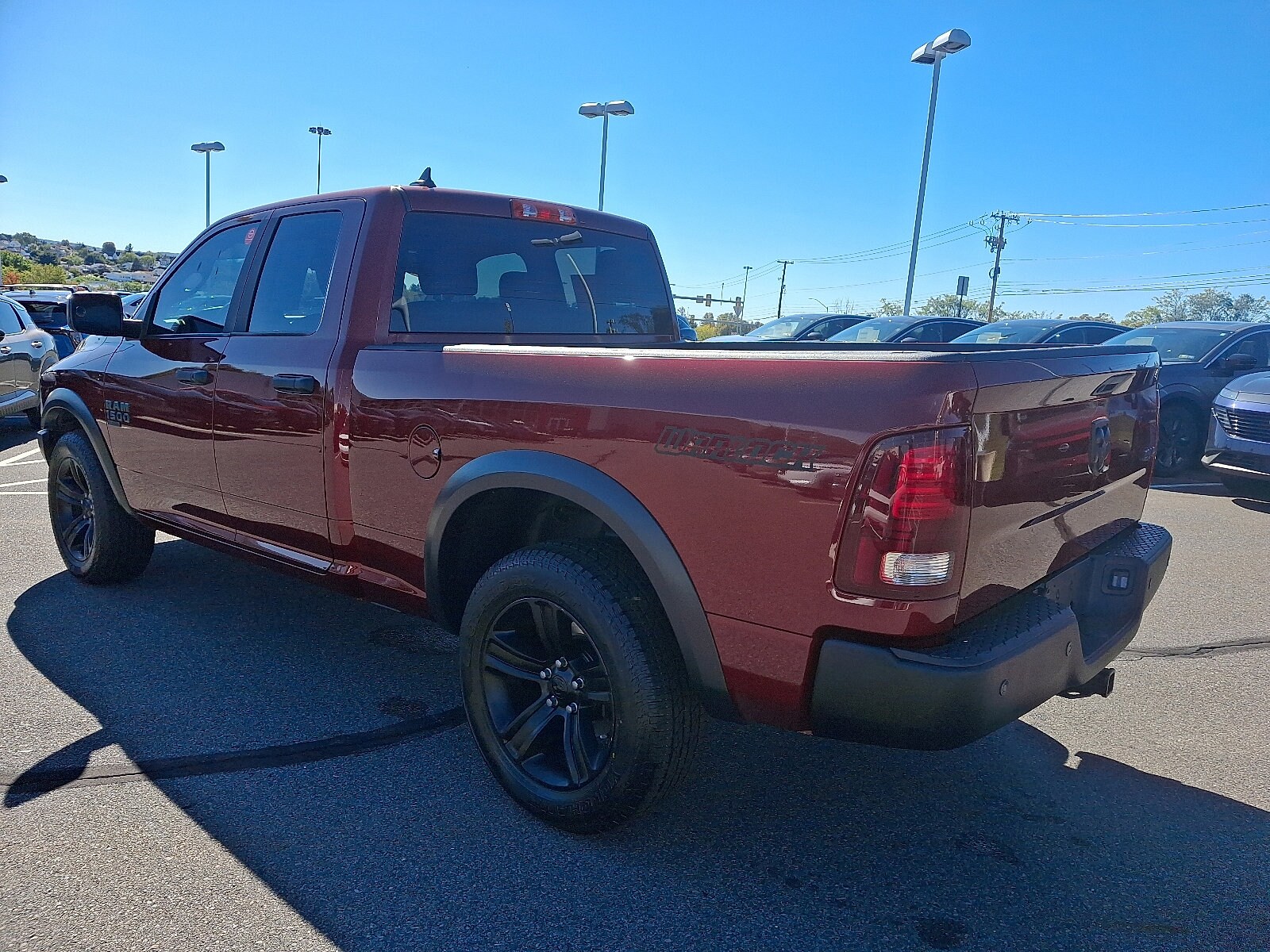 2022 Ram 1500 Classic SLT photo 3