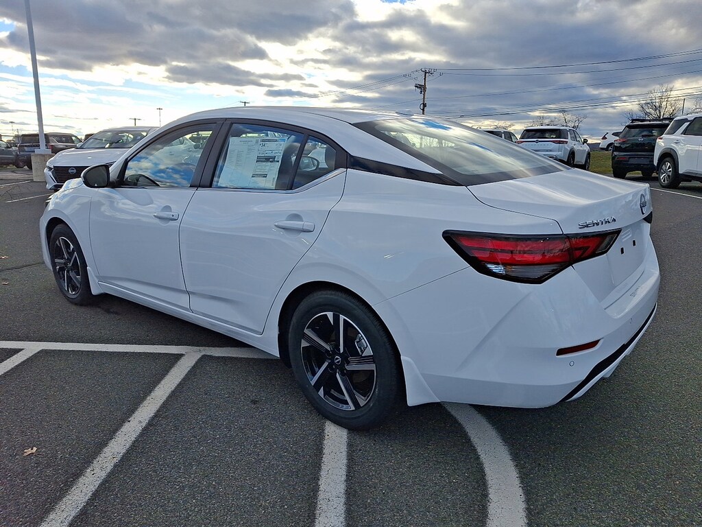 New 2025 Nissan Sentra SV Sedan