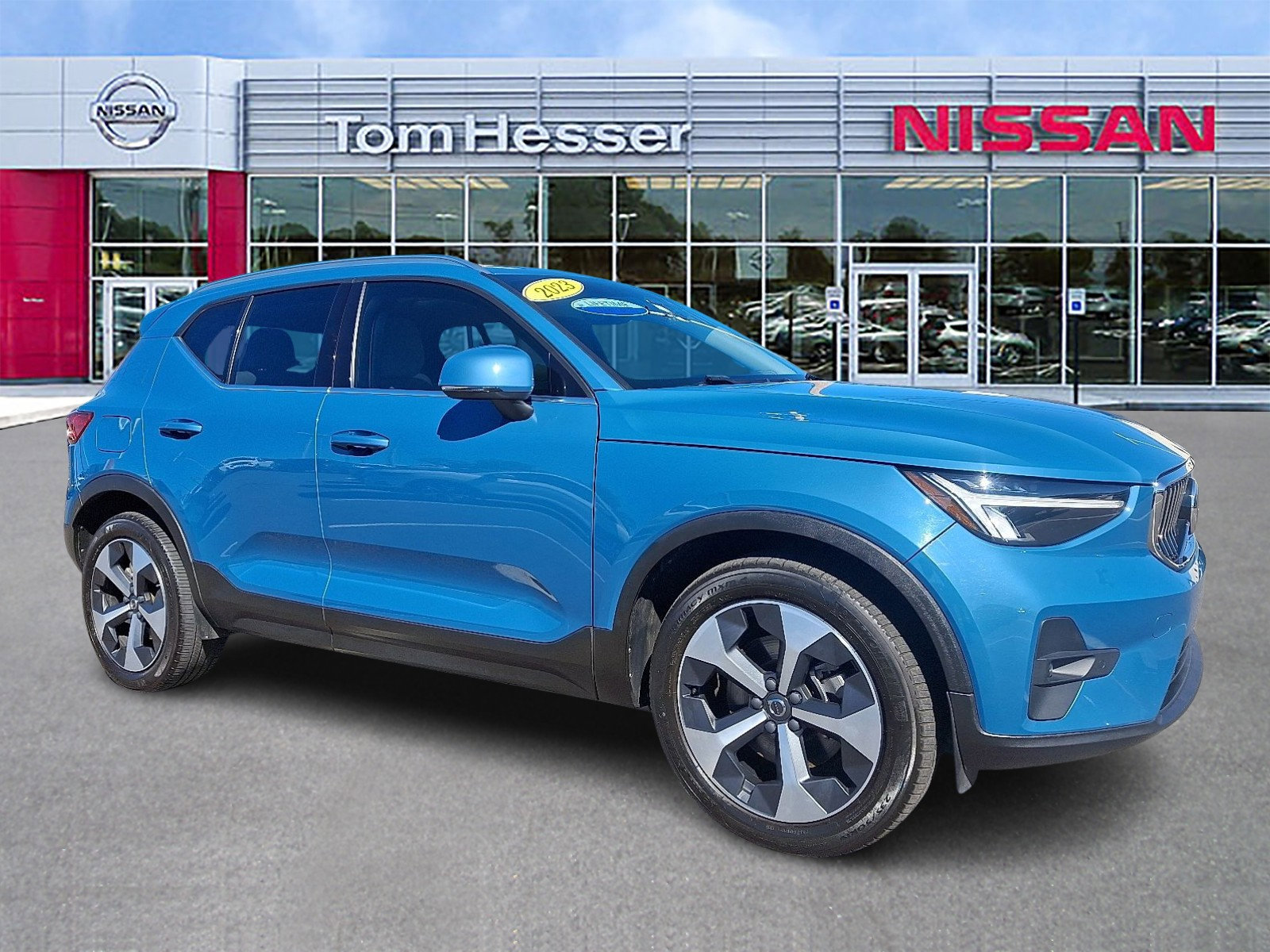 2023 Volvo XC40 Plus