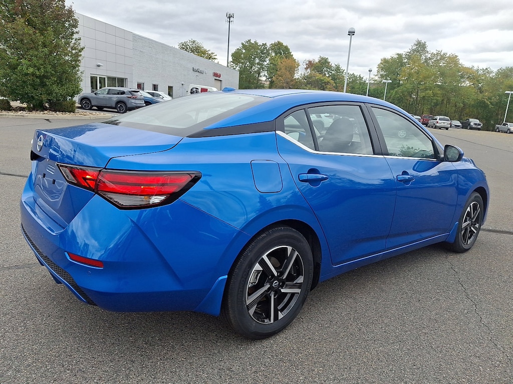 New 2025 Nissan Sentra SV Sedan