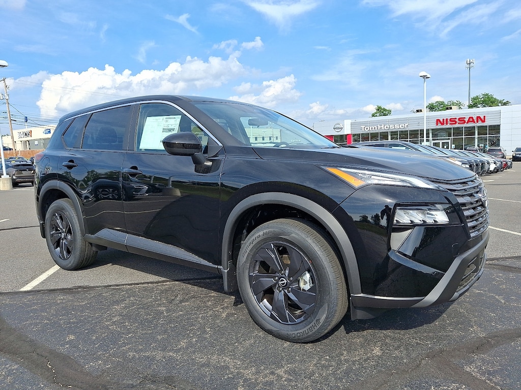 New 2026 Nissan Rogue SV SUV