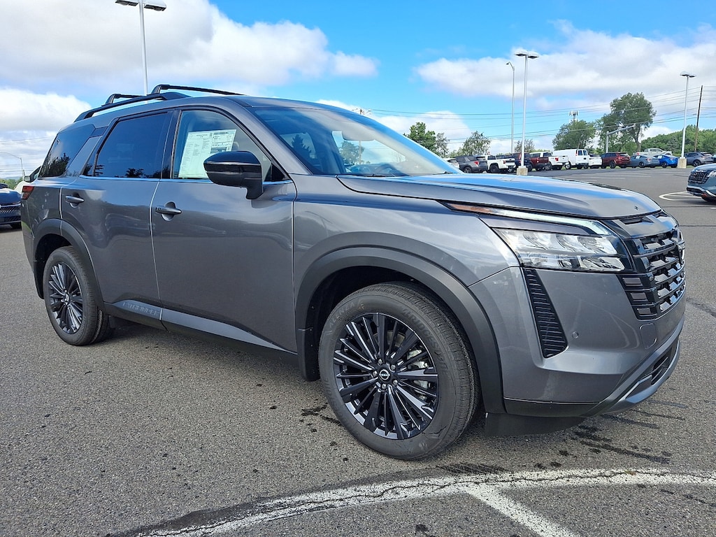 New 2026 Nissan Pathfinder SL SUV