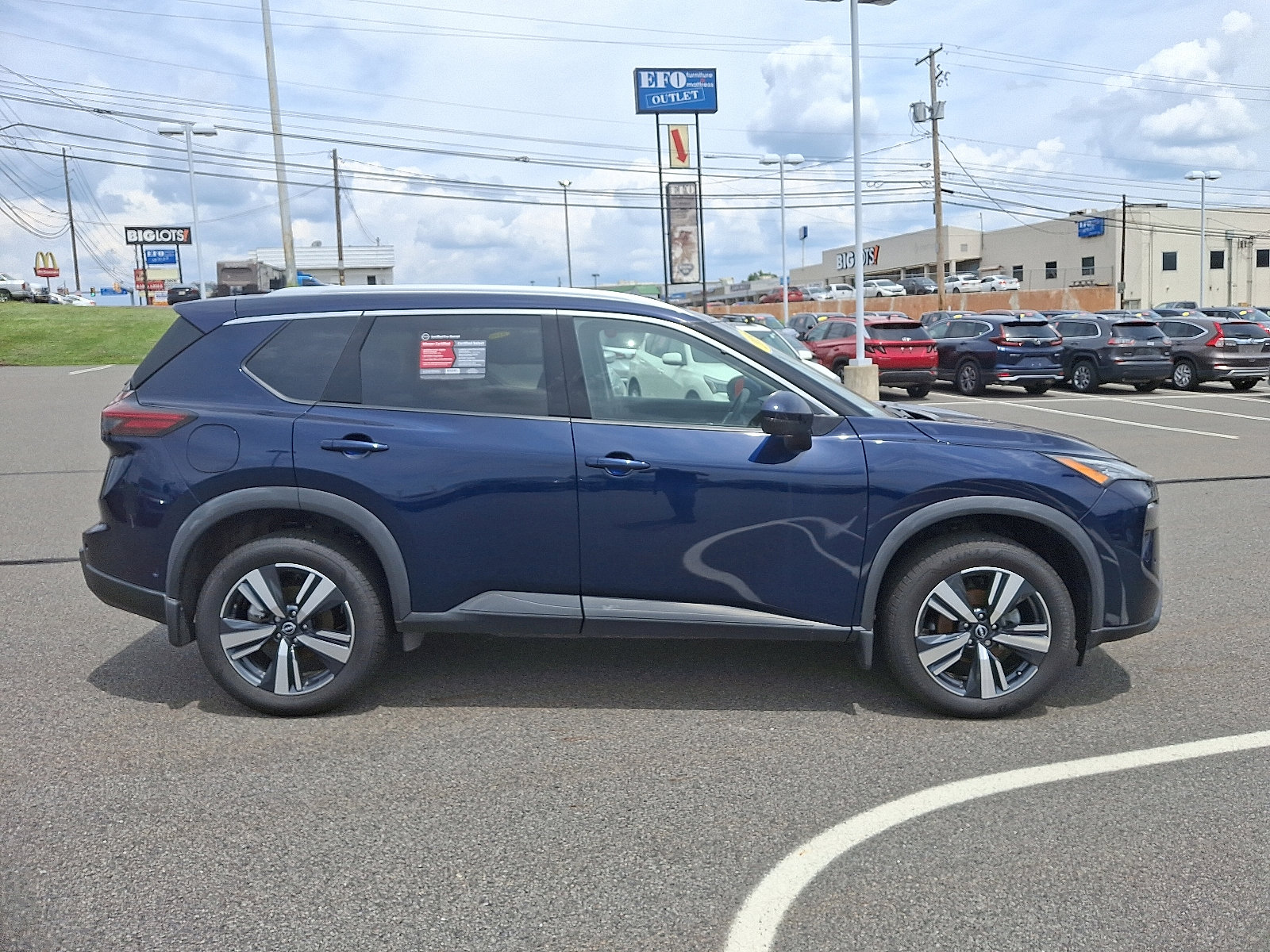 2024 Nissan Rogue SL - Photo 7