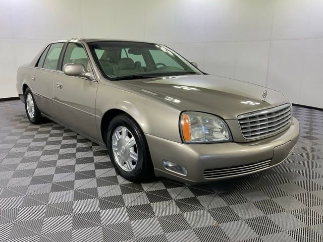2004 Cadillac DeVille photo 3