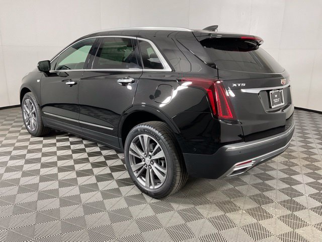 New 2026 CADILLAC XT5 Premium Luxury SUV